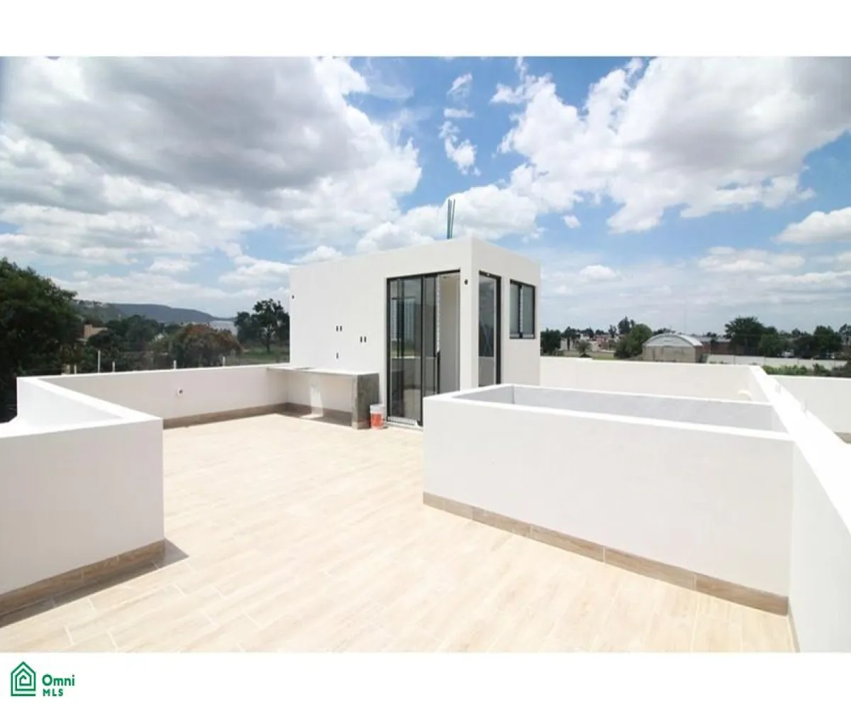 En Venta,Los Pinos Campestre,privada lorenzo barcelata 7302, Zapopan, Jalisco 45239, 4 Habitaciones,3 Baños,privada lorenzo barcelata,3,MX25914584