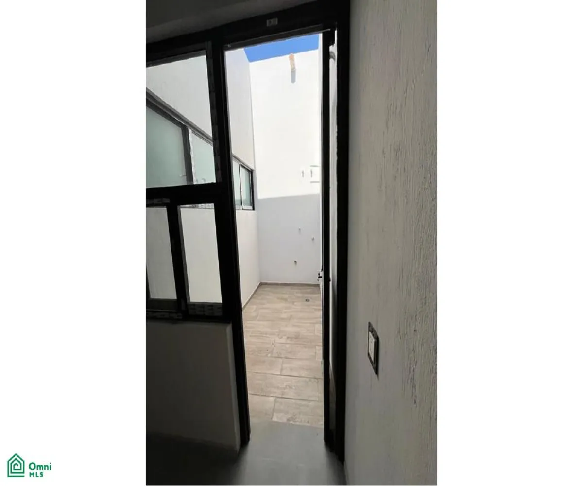En Venta,Los Pinos Campestre,privada lorenzo barcelata 7302, Zapopan, Jalisco 45239, 4 Habitaciones,3 Baños,privada lorenzo barcelata,3,MX25914584