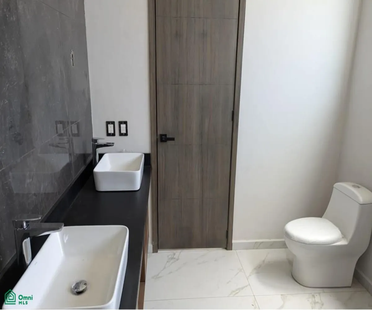 En Venta,Los Pinos Campestre,privada lorenzo barcelata 7302, Zapopan, Jalisco 45239, 4 Habitaciones,3 Baños,privada lorenzo barcelata,3,MX25914584