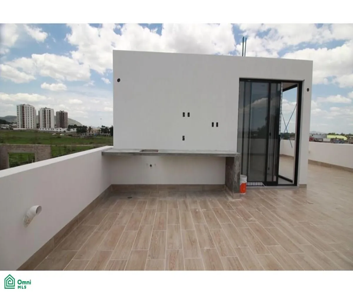 En Venta,Los Pinos Campestre,privada lorenzo barcelata 7302, Zapopan, Jalisco 45239, 4 Habitaciones,3 Baños,privada lorenzo barcelata,3,MX25914584