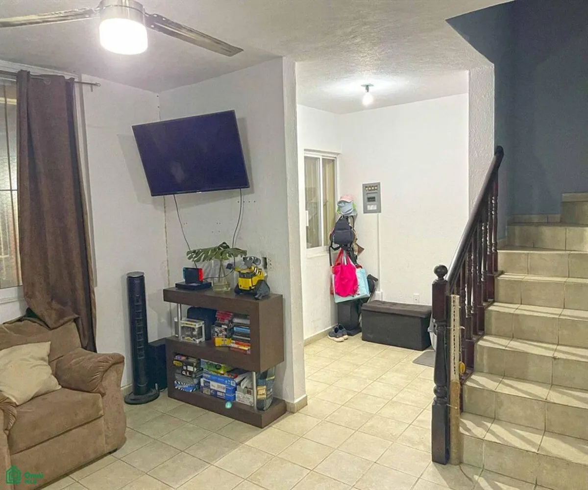 En Venta,Independencia,Pavo Real 491, Puerto Vallarta, Jalisco 48327, 3 Habitaciones,2 Baños,Pavo Real,2,MX25915984