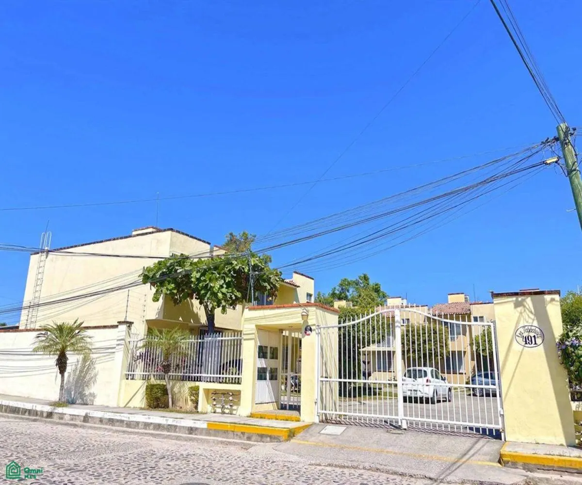 En Venta,Independencia,Pavo Real 491, Puerto Vallarta, Jalisco 48327, 3 Habitaciones,2 Baños,Pavo Real,2,MX25915984