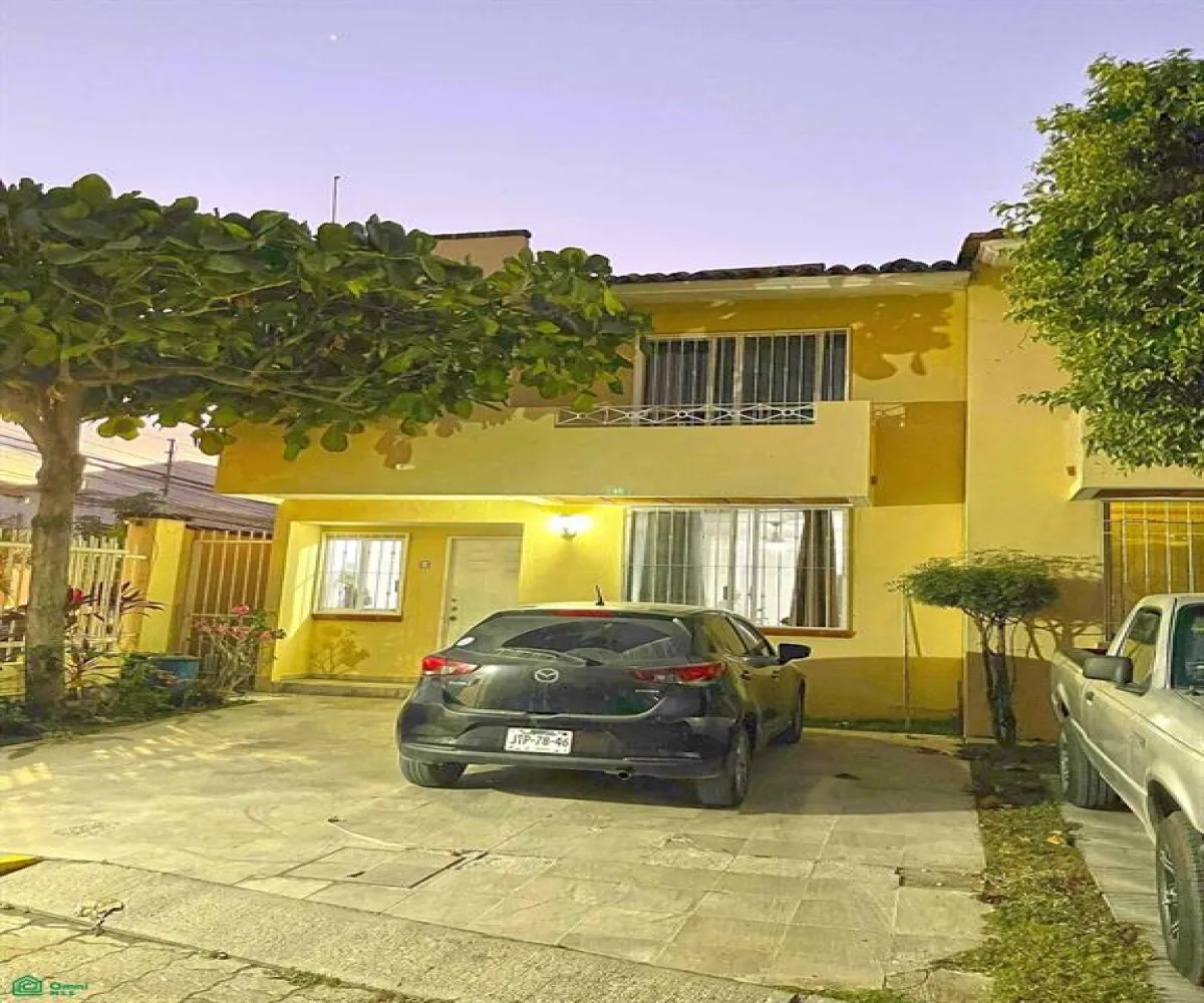 En Venta,Independencia,Pavo Real 491, Puerto Vallarta, Jalisco 48327, 3 Habitaciones,2 Baños,Pavo Real,2,MX25915984