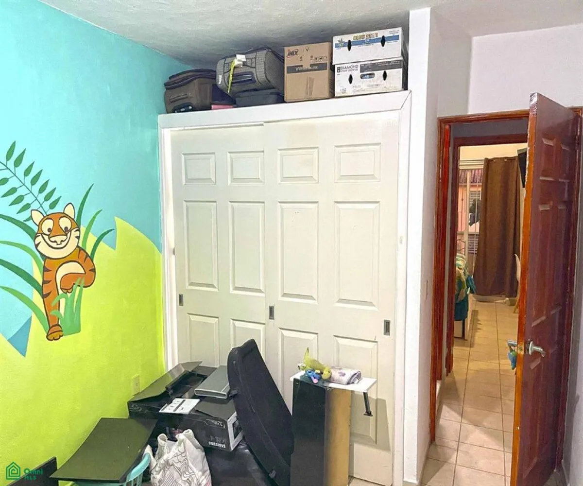 En Venta,Independencia,Pavo Real 491, Puerto Vallarta, Jalisco 48327, 3 Habitaciones,2 Baños,Pavo Real,2,MX25915984