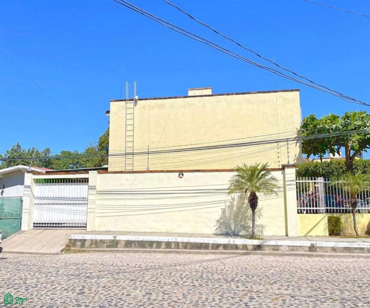 En Venta,Independencia,Pavo Real 491, Puerto Vallarta, Jalisco 48327, 3 Habitaciones,2 Baños,Pavo Real,2,MX25915984