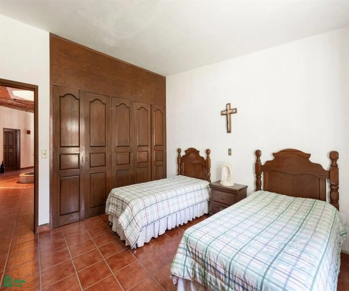 En Venta,Tlajomulco Centro,Camino Real 210, Tlajomulco de Zuniga, Jalisco 45640, 4 Habitaciones,5 Baños,Camino Real,MX25916362