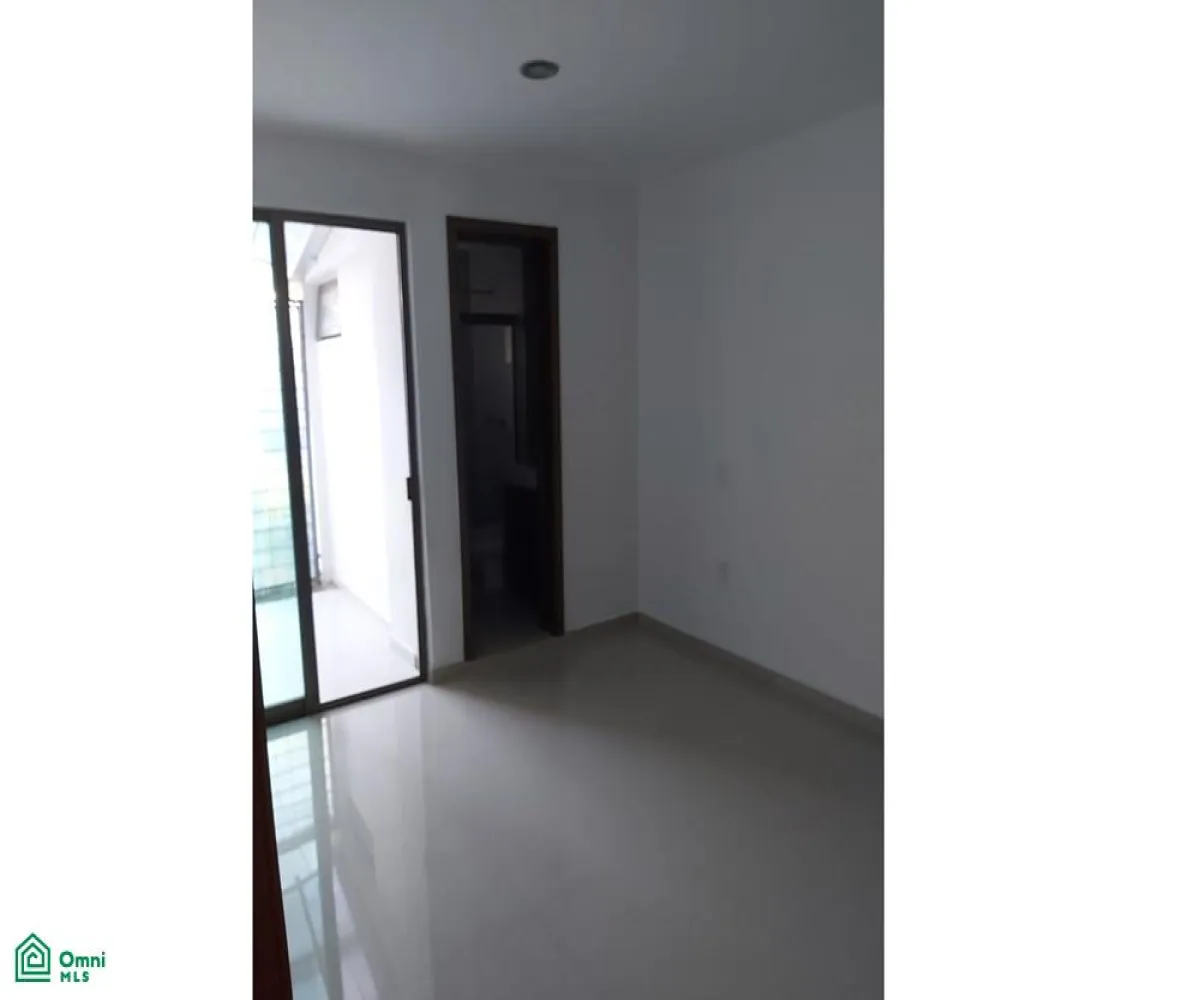 En Venta,Fracc. La Estancia,Robert Schuman 5007, Zapopan, Jalisco 45030, 4 Habitaciones,4 Baños,Robert Schuman,2,MX25917079