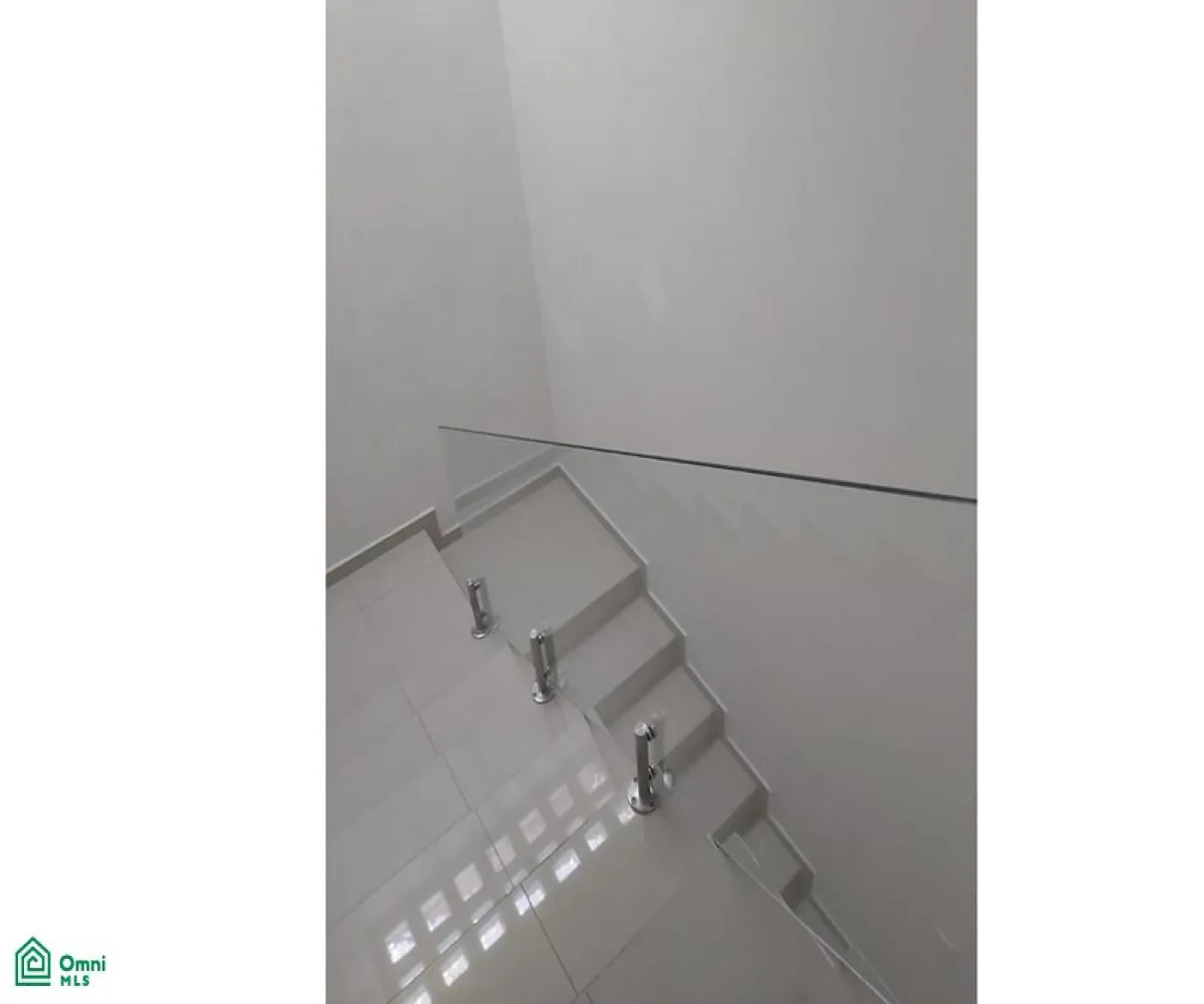 En Venta,Fracc. La Estancia,Robert Schuman 5007, Zapopan, Jalisco 45030, 4 Habitaciones,4 Baños,Robert Schuman,2,MX25917079