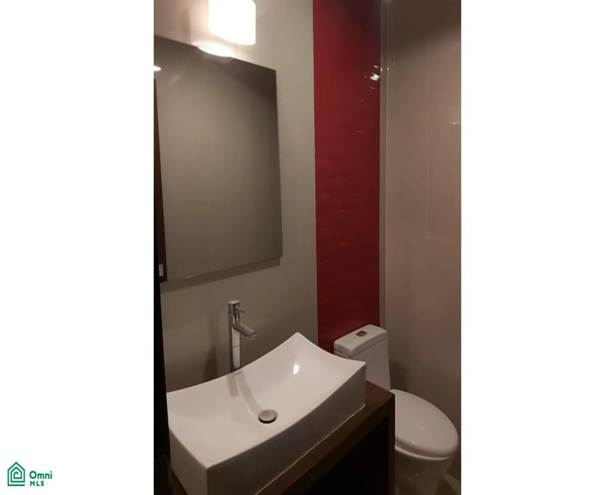 En Venta,Fracc. La Estancia,Robert Schuman 5007, Zapopan, Jalisco 45030, 4 Habitaciones,4 Baños,Robert Schuman,2,MX25917079