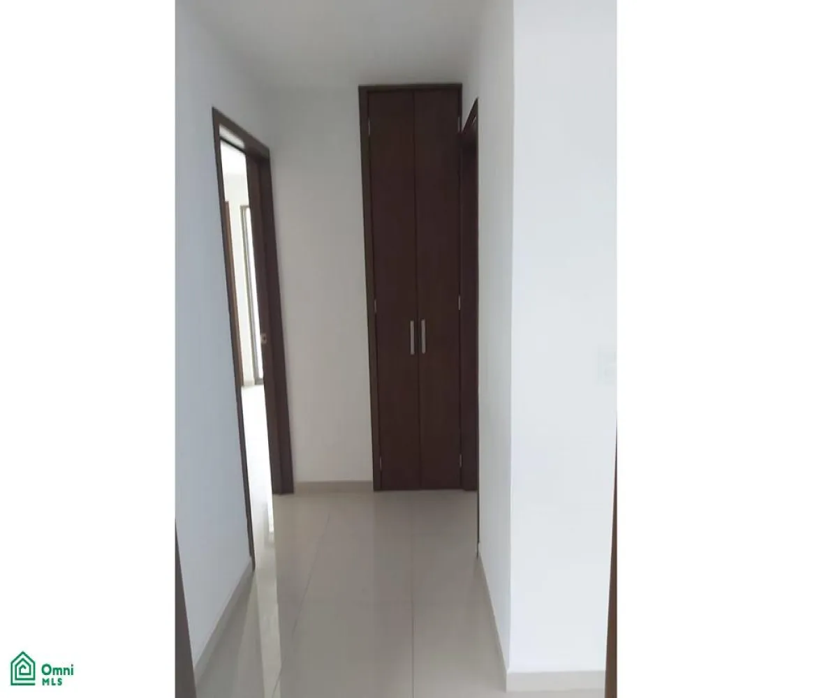 En Venta,Fracc. La Estancia,Robert Schuman 5007, Zapopan, Jalisco 45030, 4 Habitaciones,4 Baños,Robert Schuman,2,MX25917079