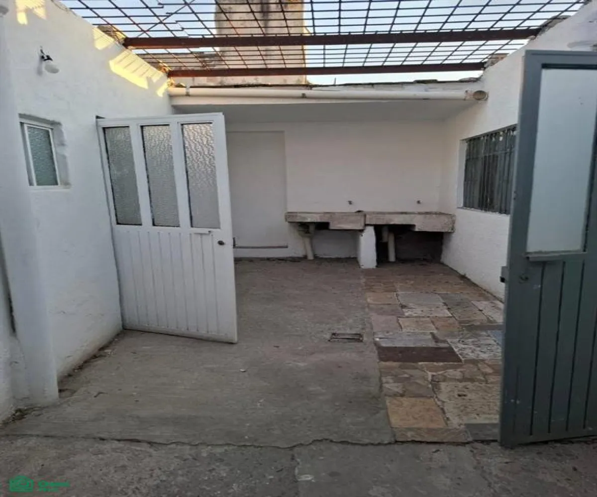 En Venta,Libertad,Bagdad 773, Guadalajara, Jalisco 44750, 9 Habitaciones,5 Baños,Bagdad,1,MX25921877