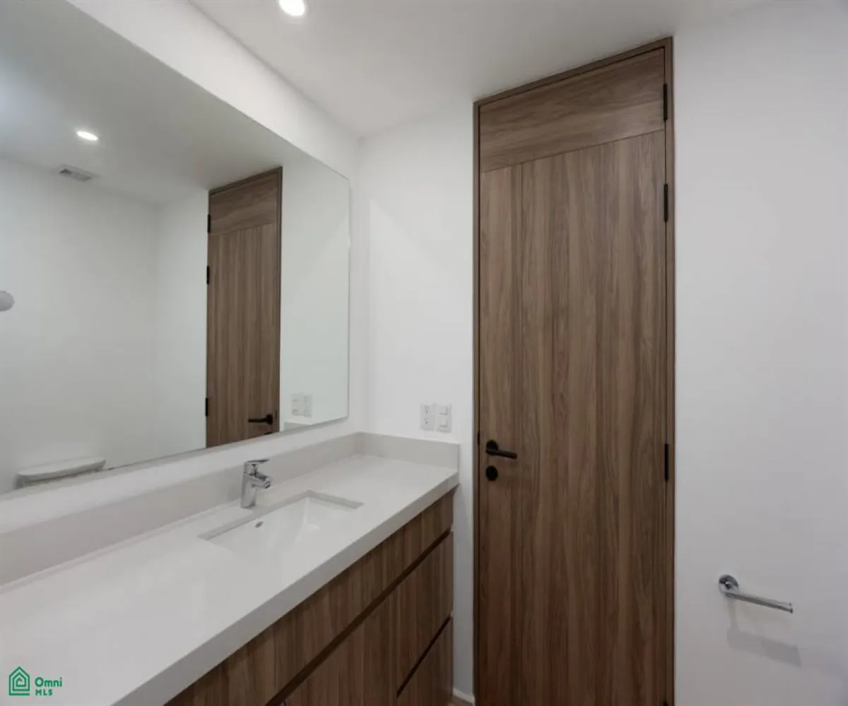 En Venta,Zona Hotelera Norte,Febronio Uribe 171, Puerto Vallarta, Jalisco 48333, 2 Habitaciones,2 Baños,Febronio Uribe,3,MX25922763