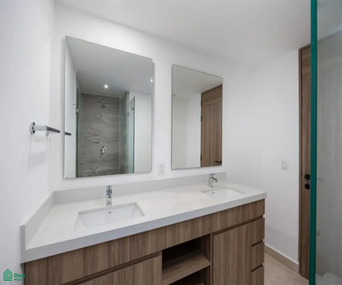 En Venta,Zona Hotelera Norte,Febronio Uribe 171, Puerto Vallarta, Jalisco 48333, 2 Habitaciones,2 Baños,Febronio Uribe,3,MX25922763