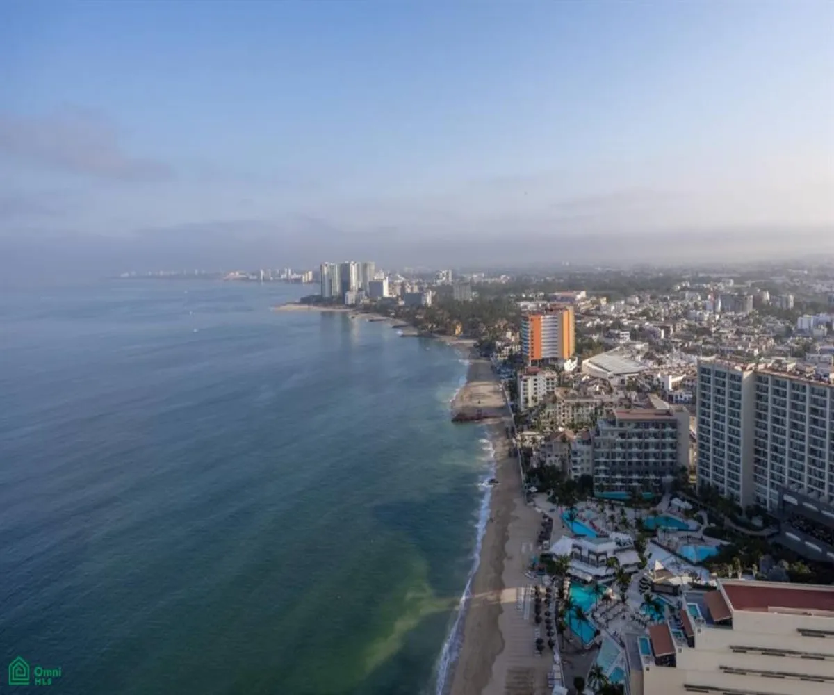 En Venta,Zona Hotelera Norte,Febronio Uribe 171, Puerto Vallarta, Jalisco 48333, 2 Habitaciones,2 Baños,Febronio Uribe,3,MX25922763