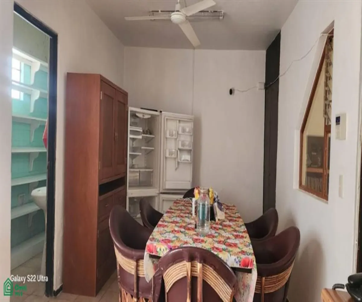 En Venta,Chapultepec Country,Andres Teran 1594, Guadalajara, Jalisco 44620, 5 Habitaciones,3 Baños,Andres Teran,2,MX25922940