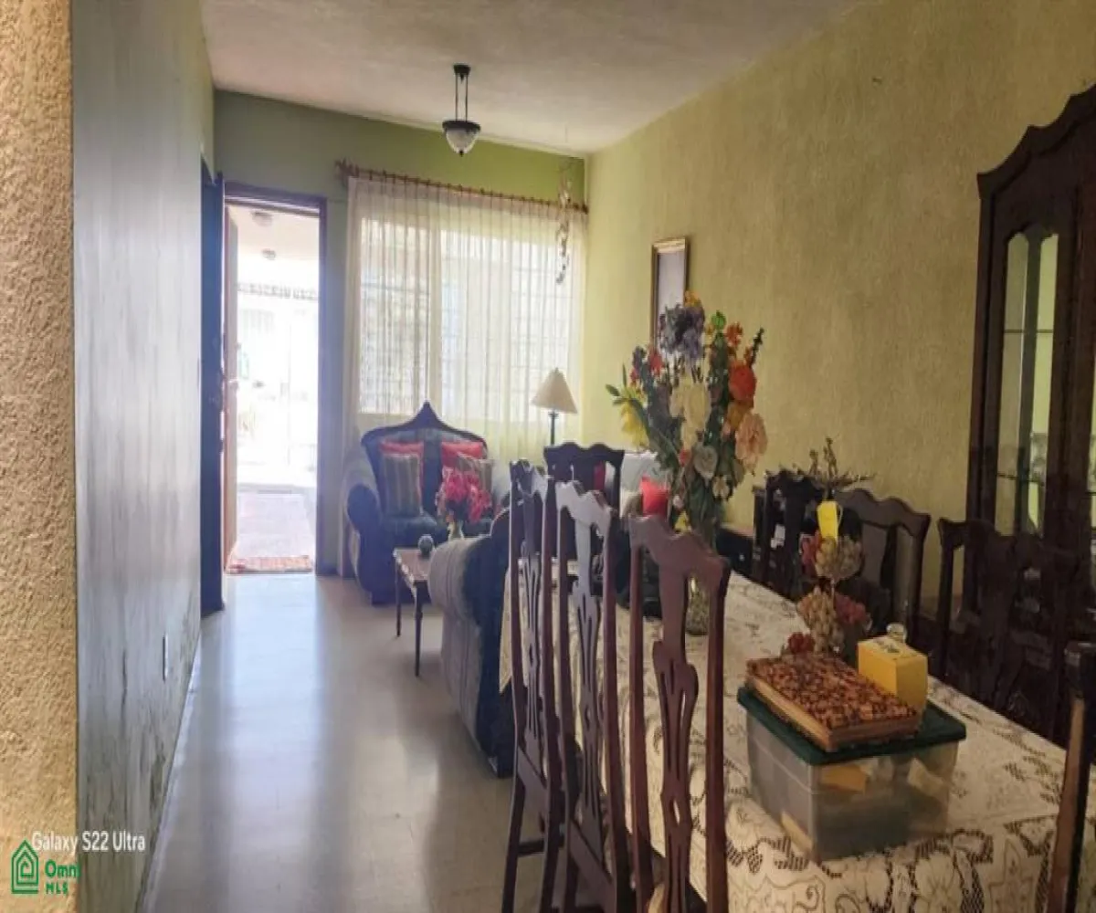 En Venta,Chapultepec Country,Andres Teran 1594, Guadalajara, Jalisco 44620, 5 Habitaciones,3 Baños,Andres Teran,2,MX25922940