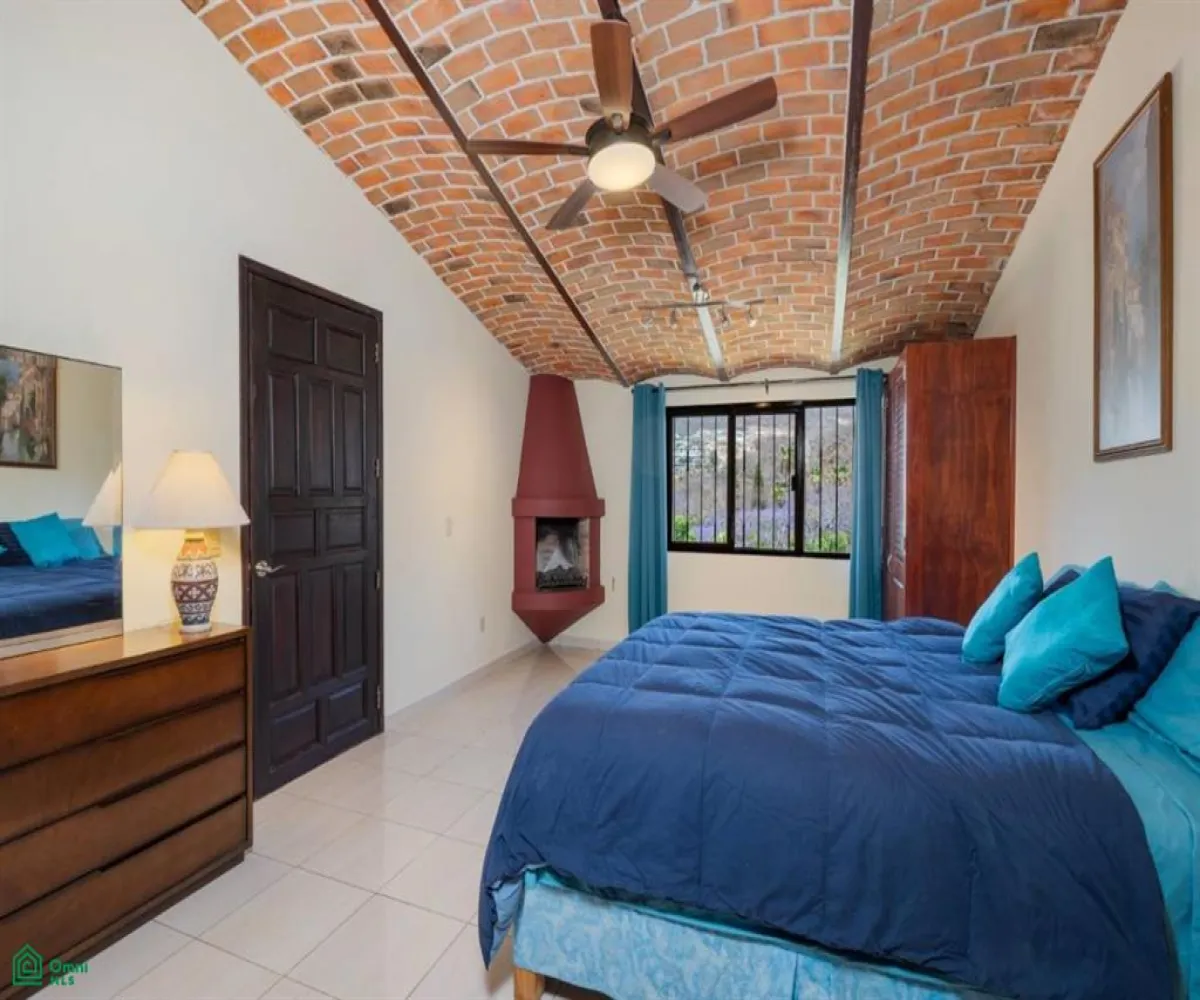 En Venta,Chulavista,Paseo Jacarandas 24, Chapala, Jalisco 45907, 3 Habitaciones,4 Baños,Paseo Jacarandas,2,MX25923338