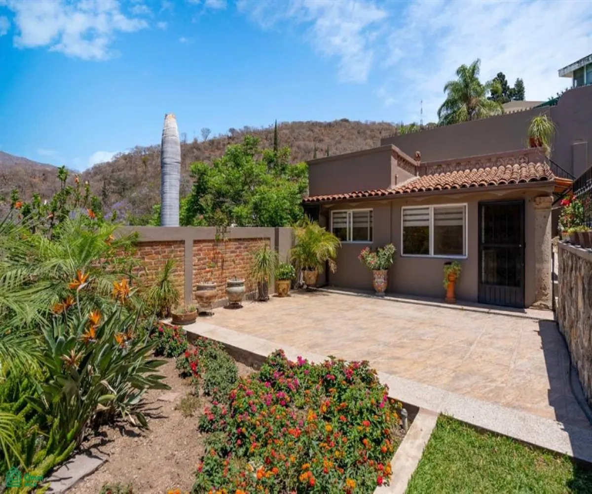 En Venta,Chulavista,Paseo Jacarandas 24, Chapala, Jalisco 45907, 3 Habitaciones,4 Baños,Paseo Jacarandas,2,MX25923338