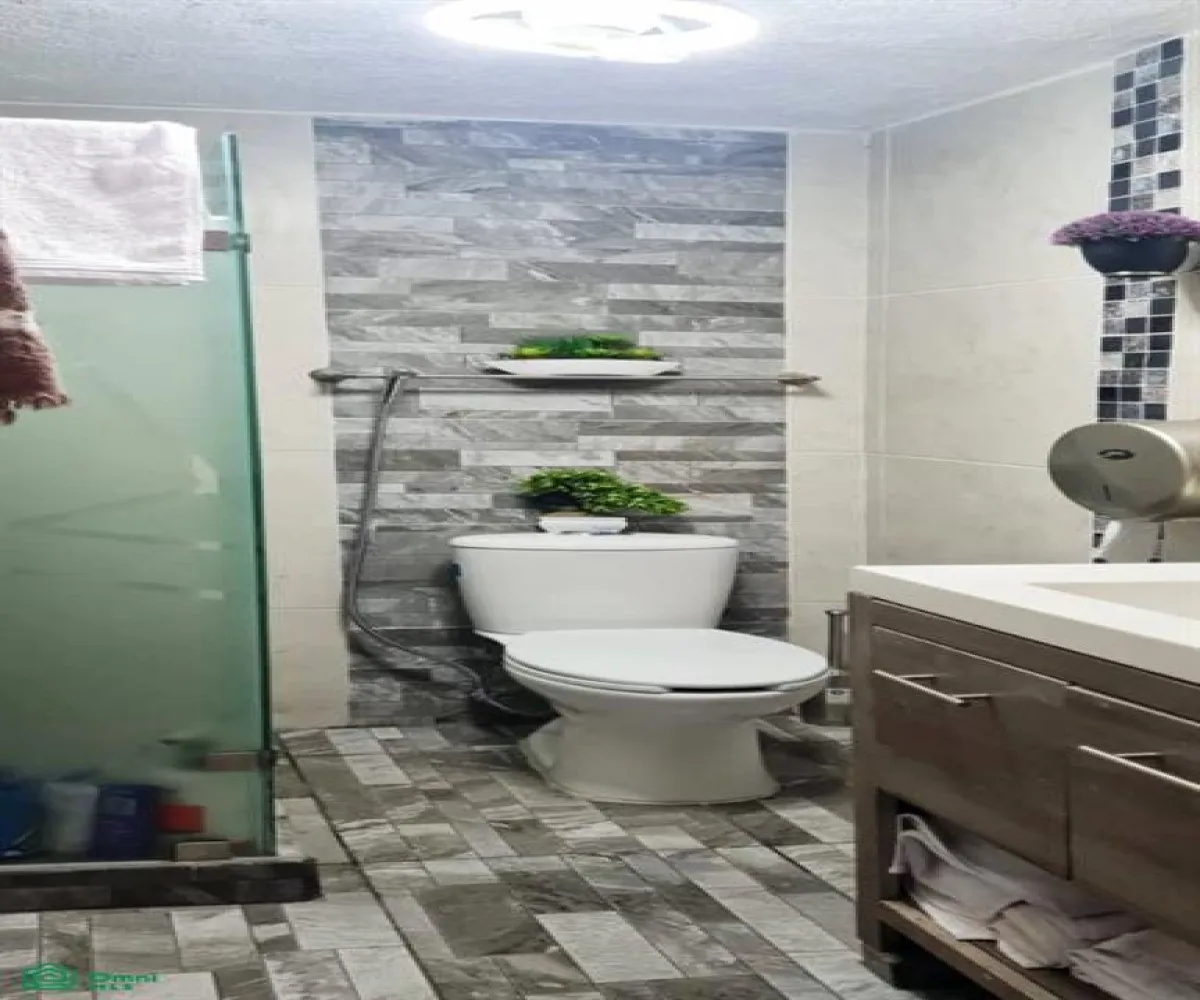 En Venta,Los Olivos de Tlaquepaque,Bosque la Primavera 65, Álamos 4, Tlaquepaque, Jalisco 45601, 4 Habitaciones,2 Baños,Bosque la Primavera,3,MX25925018