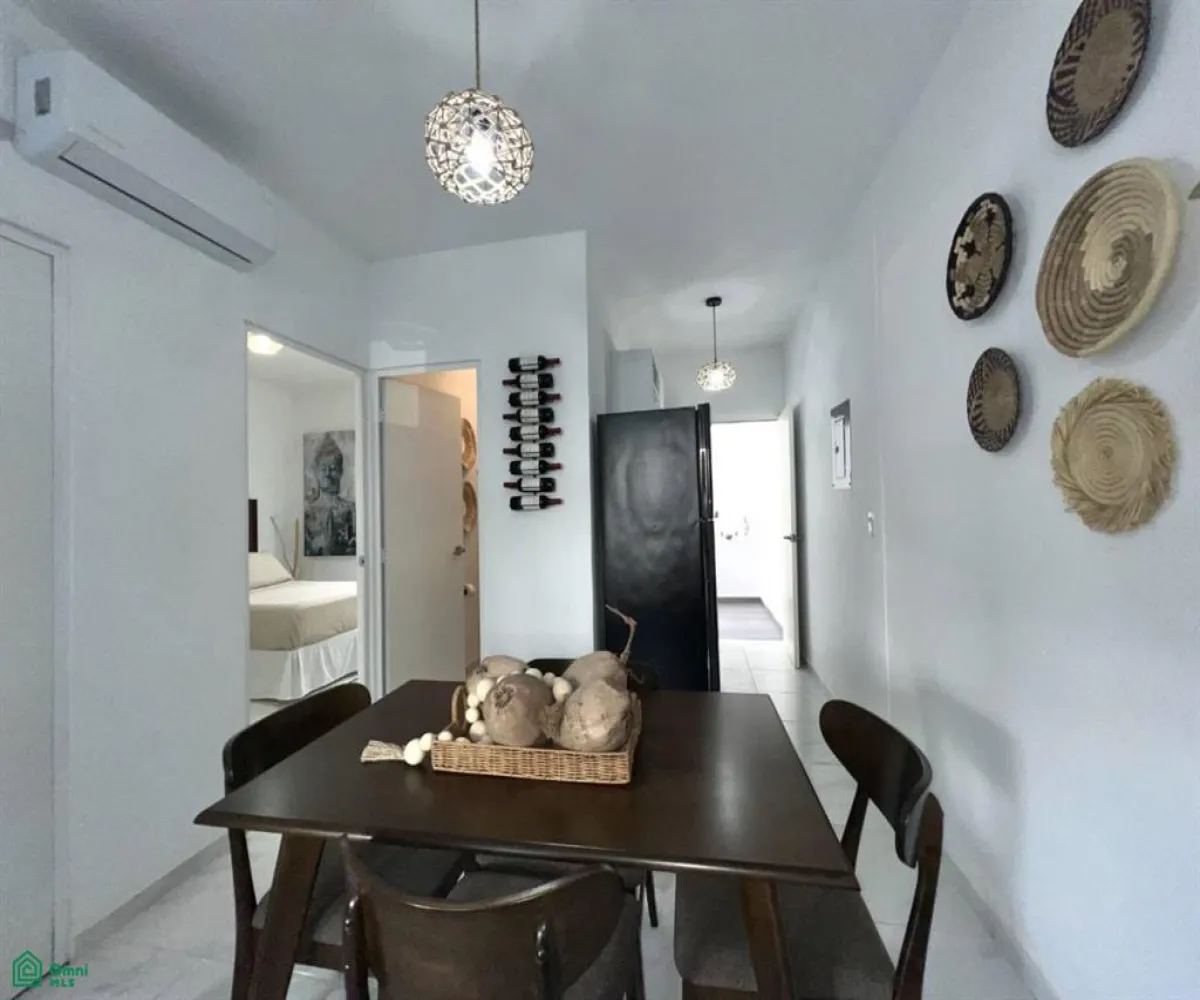 En Venta,Ixtapa,Lluvia de Oro 260, Puerto Vallarta, Jalisco 48280, 2 Habitaciones,1 Baño,Lluvia de Oro,MX25927656