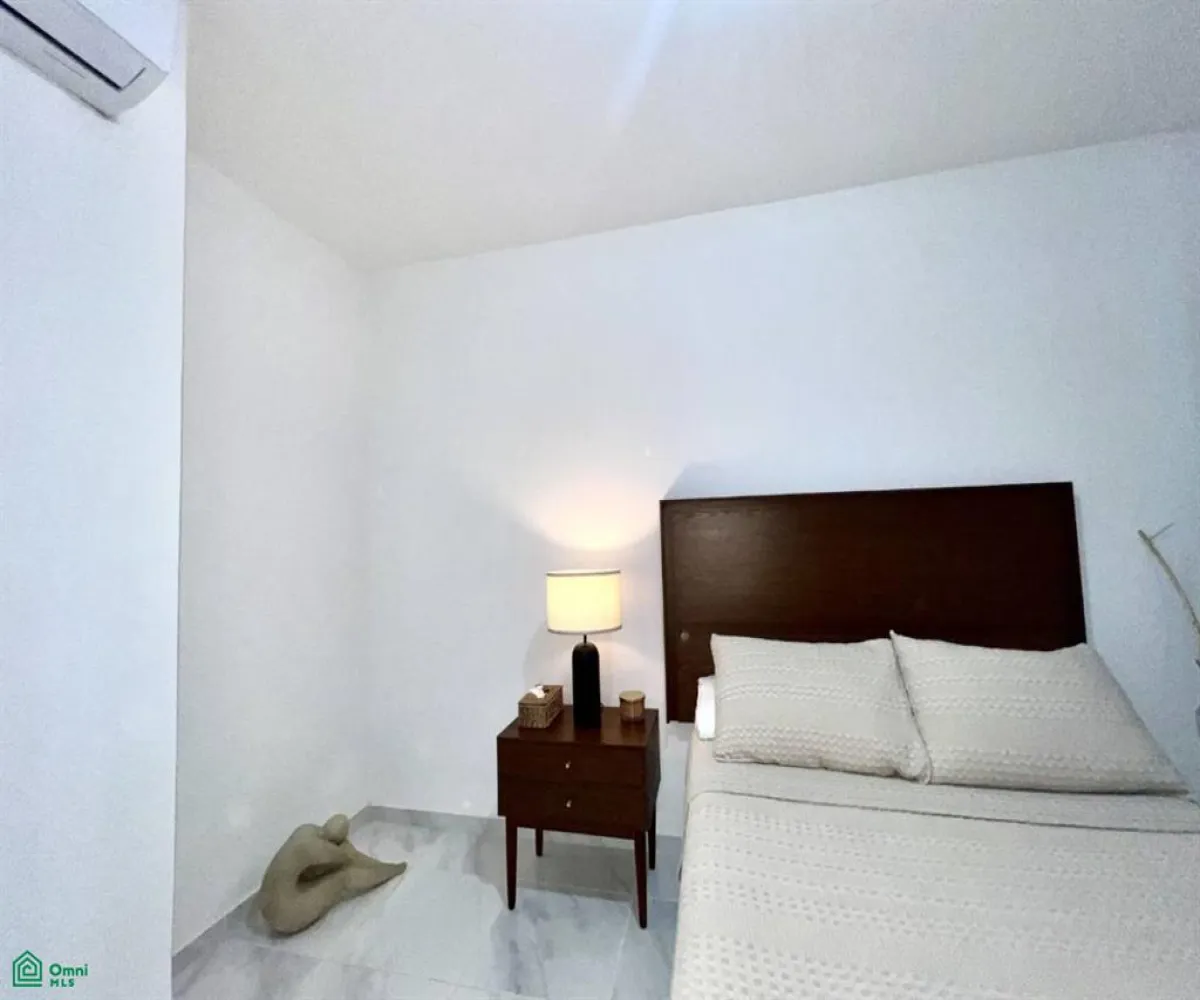 En Venta,Ixtapa,Lluvia de Oro 260, Puerto Vallarta, Jalisco 48280, 2 Habitaciones,1 Baño,Lluvia de Oro,MX25927656