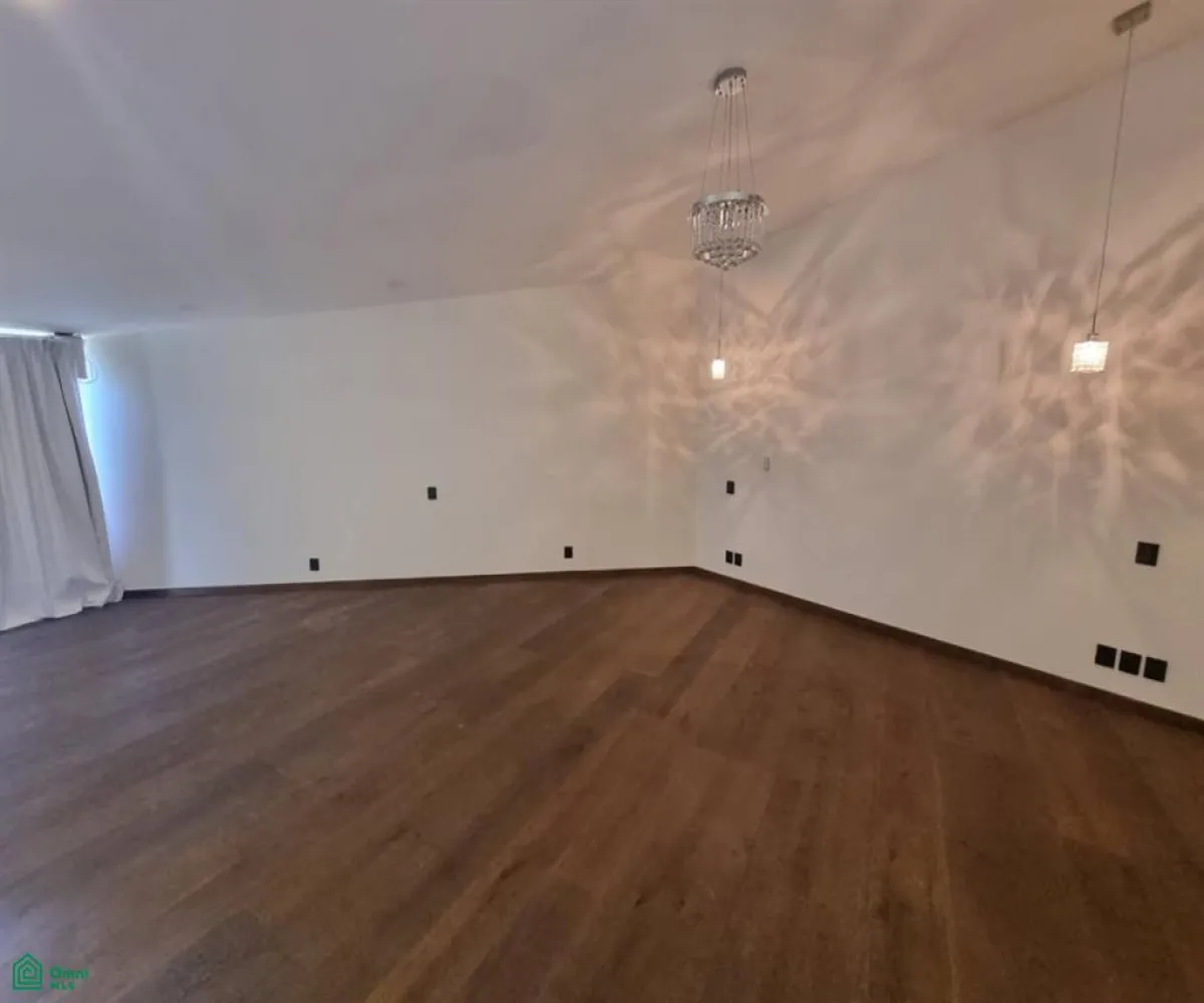 En Renta,Cielo Contry Club,paseo del valle 602, Tlajomulco de Zuniga, Jalisco 45643, 6 Habitaciones,5 Baños,paseo del valle,3,MX25928192