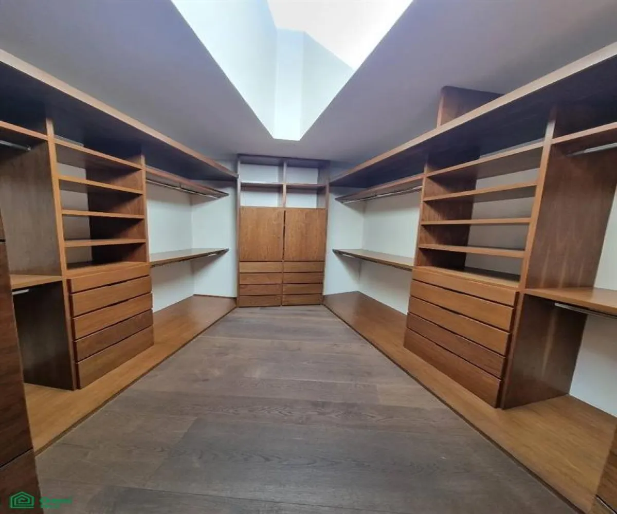 En Renta,Cielo Contry Club,paseo del valle 602, Tlajomulco de Zuniga, Jalisco 45643, 6 Habitaciones,5 Baños,paseo del valle,3,MX25928192