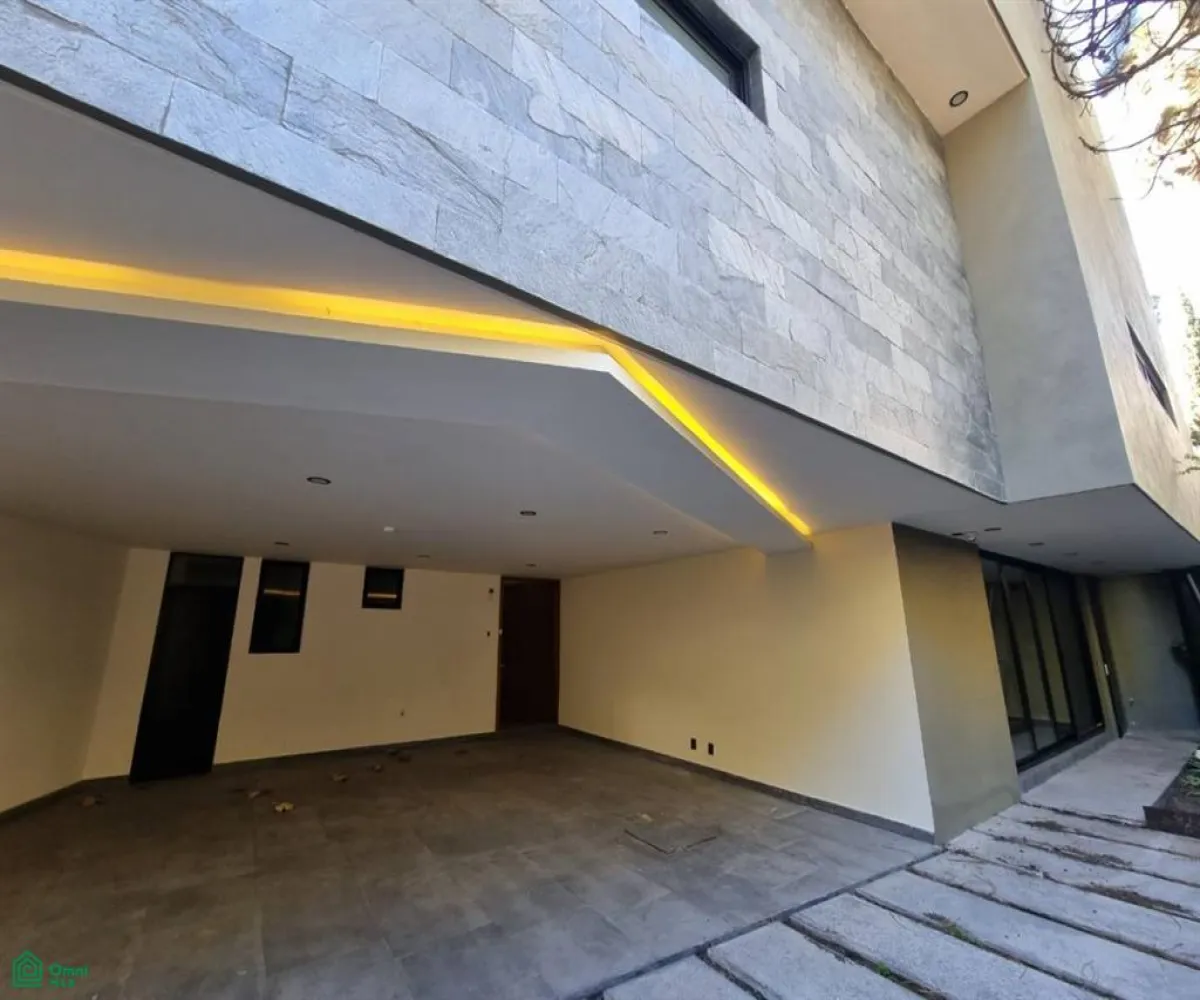 En Renta,Cielo Contry Club,paseo del valle 602, Tlajomulco de Zuniga, Jalisco 45643, 6 Habitaciones,5 Baños,paseo del valle,3,MX25928192