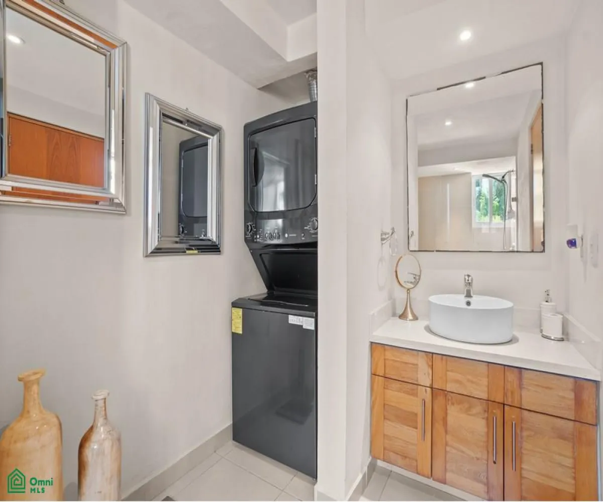 En Venta,5 De Diciembre,Panamá 399, Puerto Vallarta, Jalisco 48350, 2 Habitaciones,2 Baños,Panamá,MX25931159