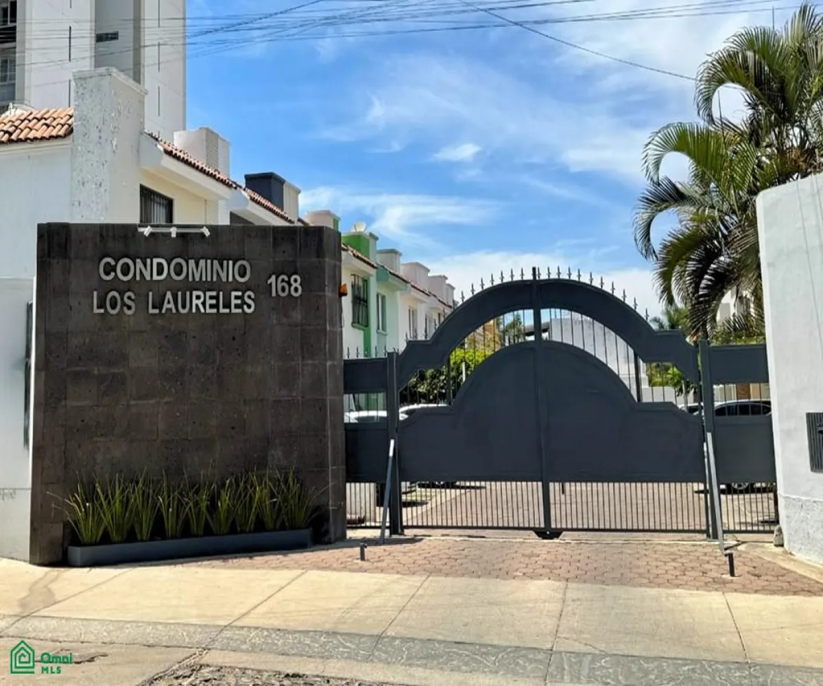 En Venta,Ciudad Granja,Calzada de Los Laureles 168, Zapopan, Jalisco 45010, 3 Habitaciones,2 Baños,Calzada de Los Laureles,2,MX25931237