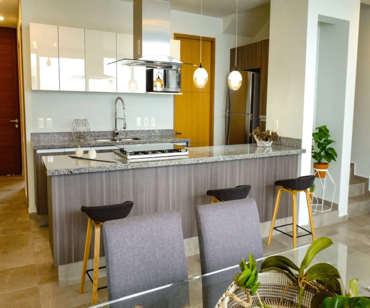 Casa En Venta,San Agustin,Avenida Vuelo de las Grullas 200 81, Tlajomulco de Zúñiga, Jalisco 45645, 3 Habitaciones,3 Baños,Avenida Vuelo de las Grullas,1,p3s6TYa