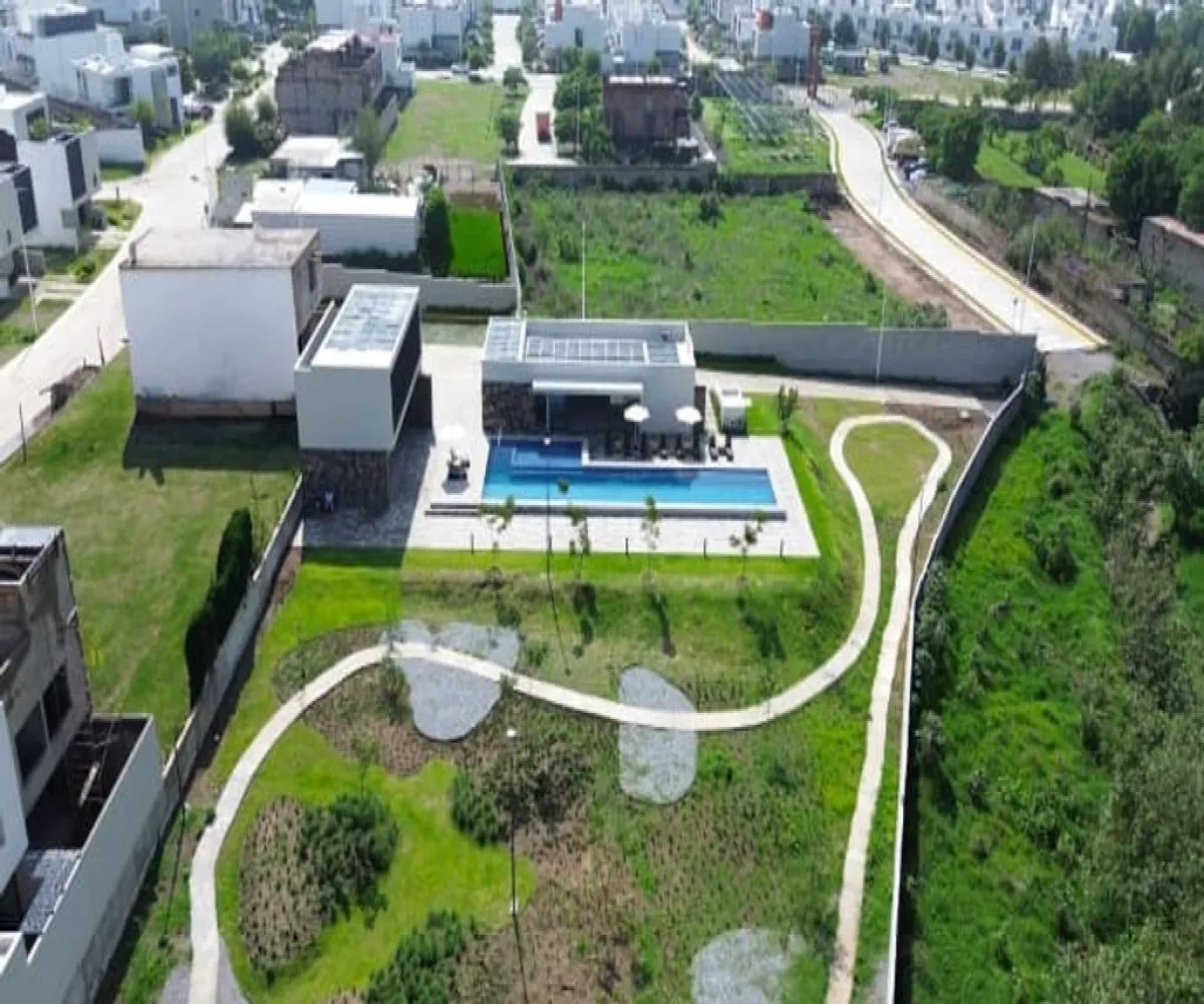 Casa En Venta,San Agustin,Avenida Vuelo de las Grullas 200 81, Tlajomulco de Zúñiga, Jalisco 45645, 3 Habitaciones,3 Baños,Avenida Vuelo de las Grullas,1,p3s6TYa