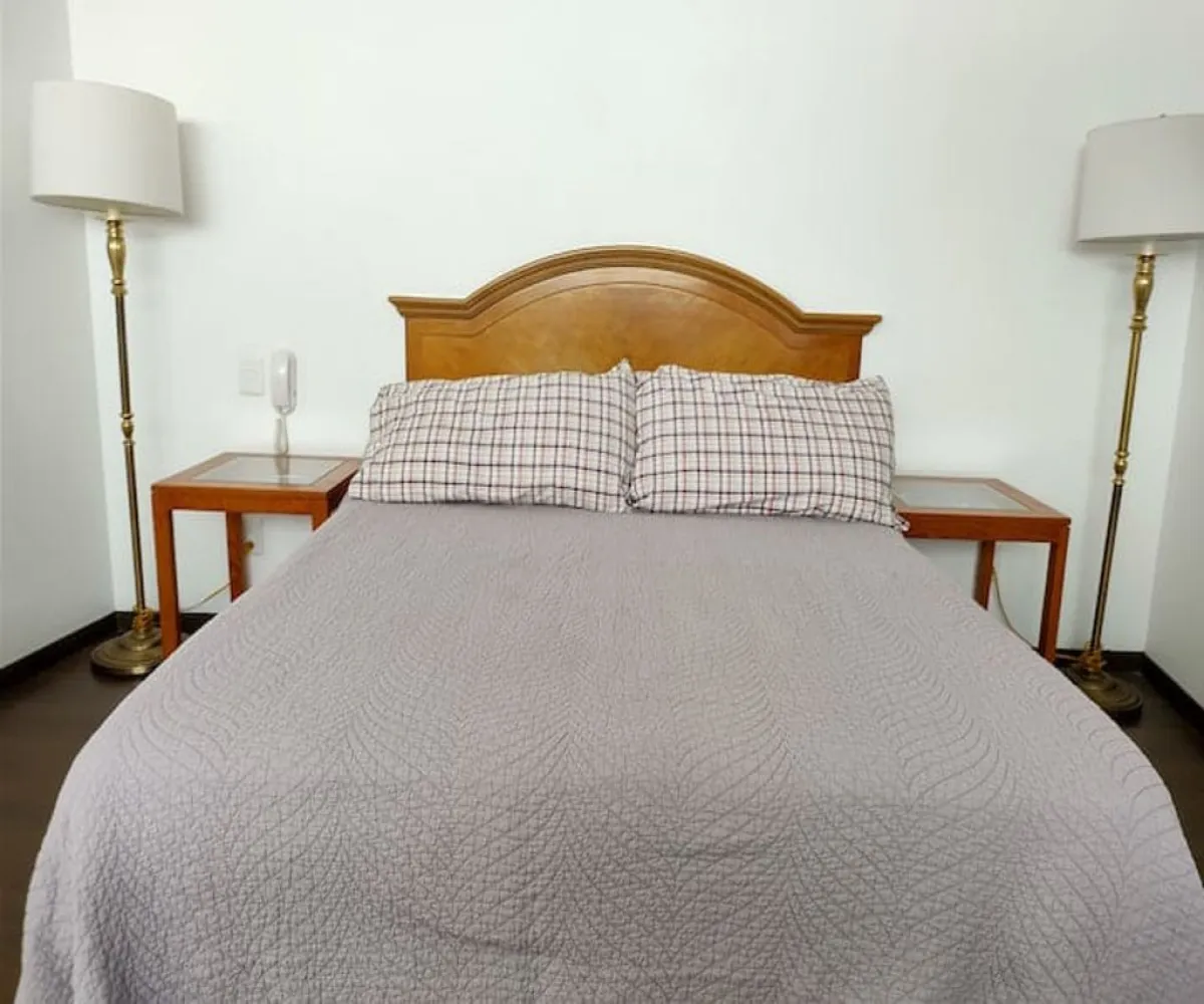 Departamento En Venta,Zona Centro,Juan Manuel 1036, Guadalajara, Jalisco 44200, 1 Cuarto,1 Baño,Juan Manuel,2,pzwlsg7