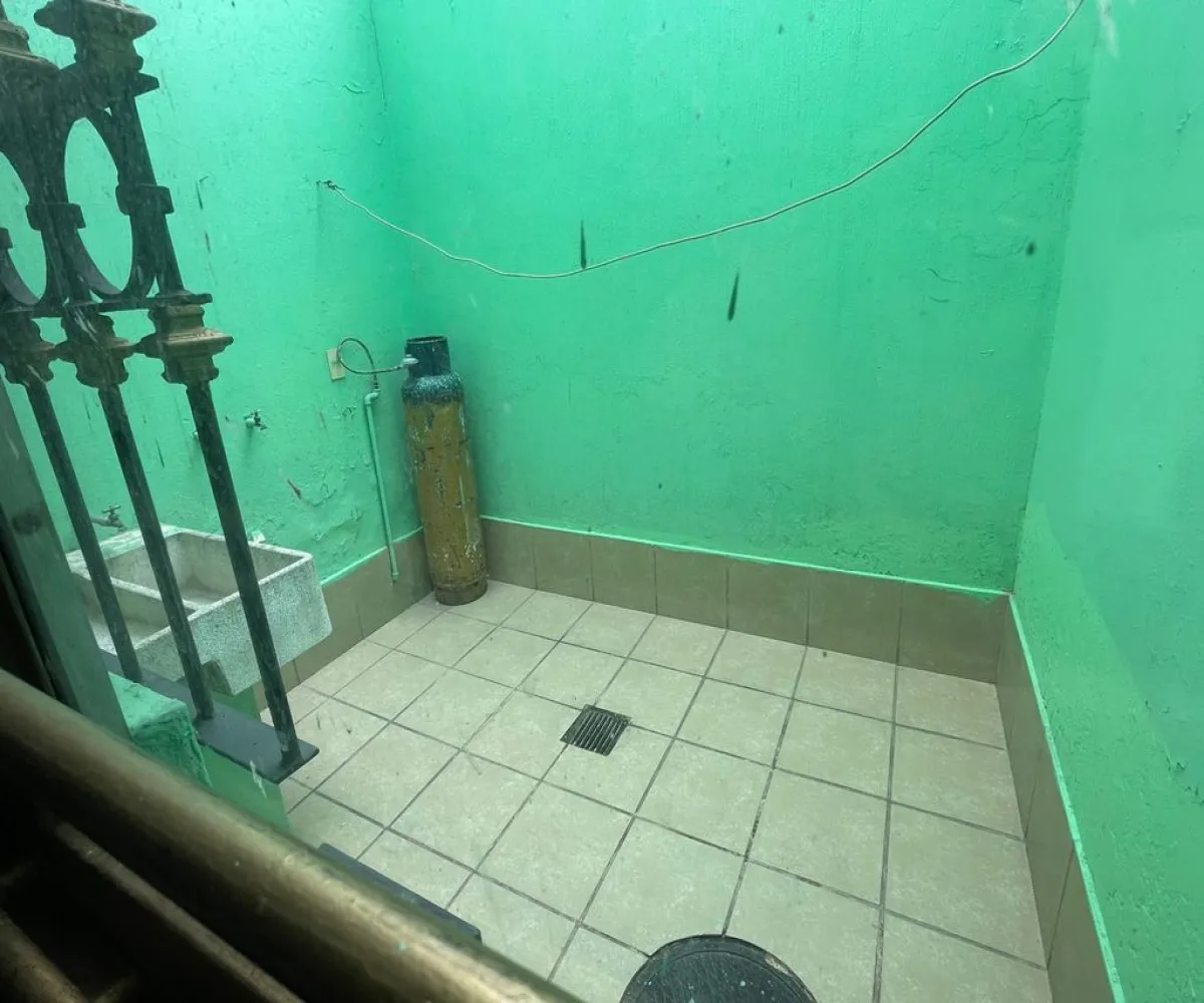 Casa En Venta,Del Fresno,Cedro 1255, Guadalajara, Jalisco 44900, 2 Habitaciones,1 Baño,Cedro,1,pAy4N9e