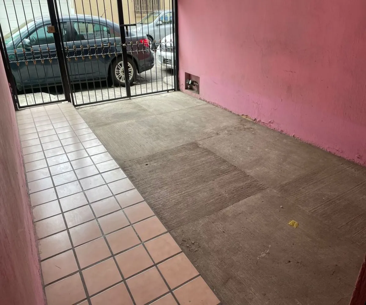 Casa En Venta,Del Fresno,Cedro 1255, Guadalajara, Jalisco 44900, 2 Habitaciones,1 Baño,Cedro,1,pAy4N9e