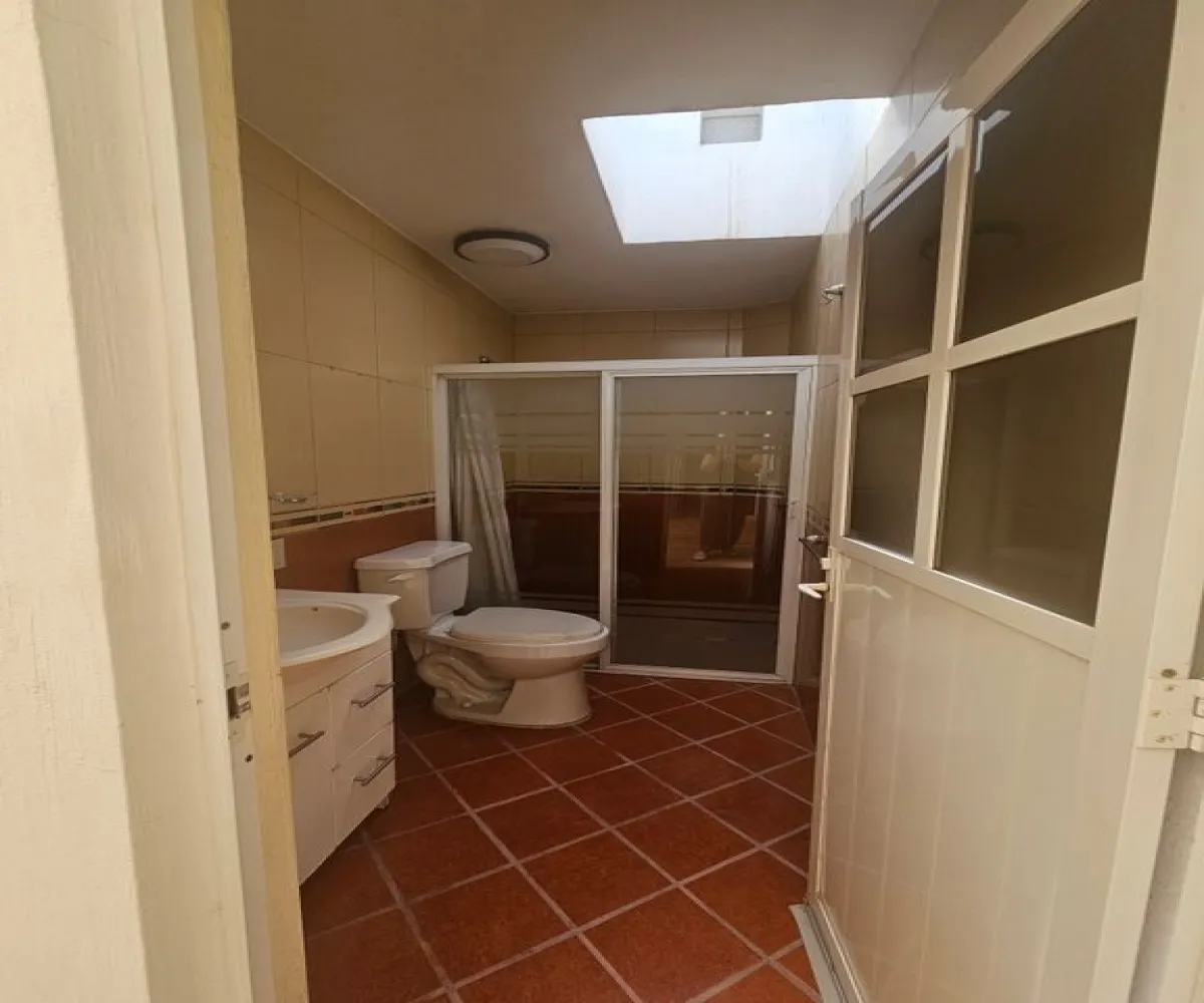 Casa En Venta,Calle Paseo de los Manzanos 4498, Zapopan, Jalisco 45100, 2 Habitaciones,2 Baños,Calle Paseo de los Manzanos,1,pCZv31b