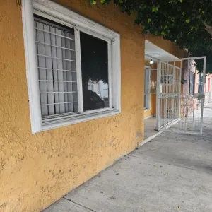 Casa En Venta,San Andrés,Alberto Carreño 115, Guadalajara, Jalisco 44810, 2 Habitaciones,1 Baño,Alberto Carreño,1,pWXfGUz