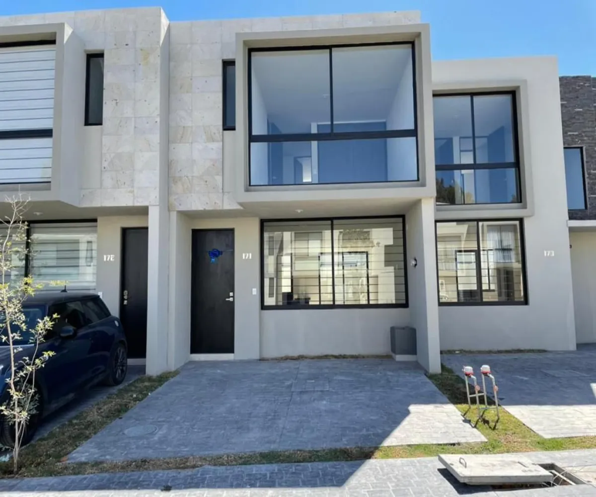 Casa En Venta,Santa Ana Tepetitlán,Av. Santa Ana Tepetitlán 1606 171, Zapopan, Jalisco 45230, 2 Habitaciones,2 Baños,Av. Santa Ana Tepetitlán,2,p7OwQBW