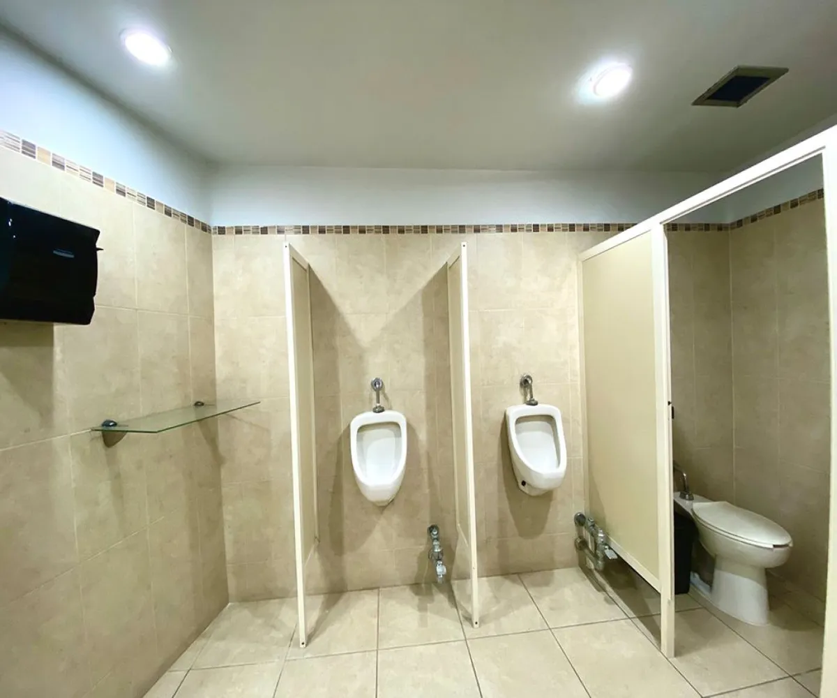 Local En Renta,Vallarta Poniente,Avenida Adolfo López Mateos Sur 180, Guadalajara, Jalisco 44110,Avenida Adolfo López Mateos Sur,1,p6Ckw3N