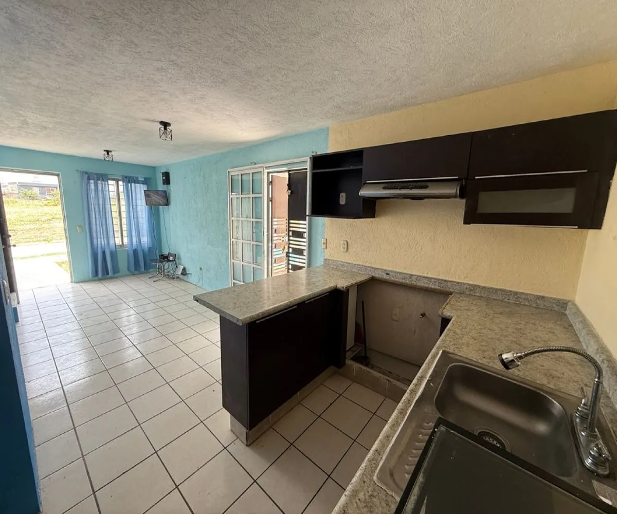 Casa En Venta,Hogares de Nuevo México ,Avenida Las Torres 3693, Zapopan, Jalisco 45134, 2 Habitaciones,2 Baños,Avenida Las Torres,2,p7pxgth