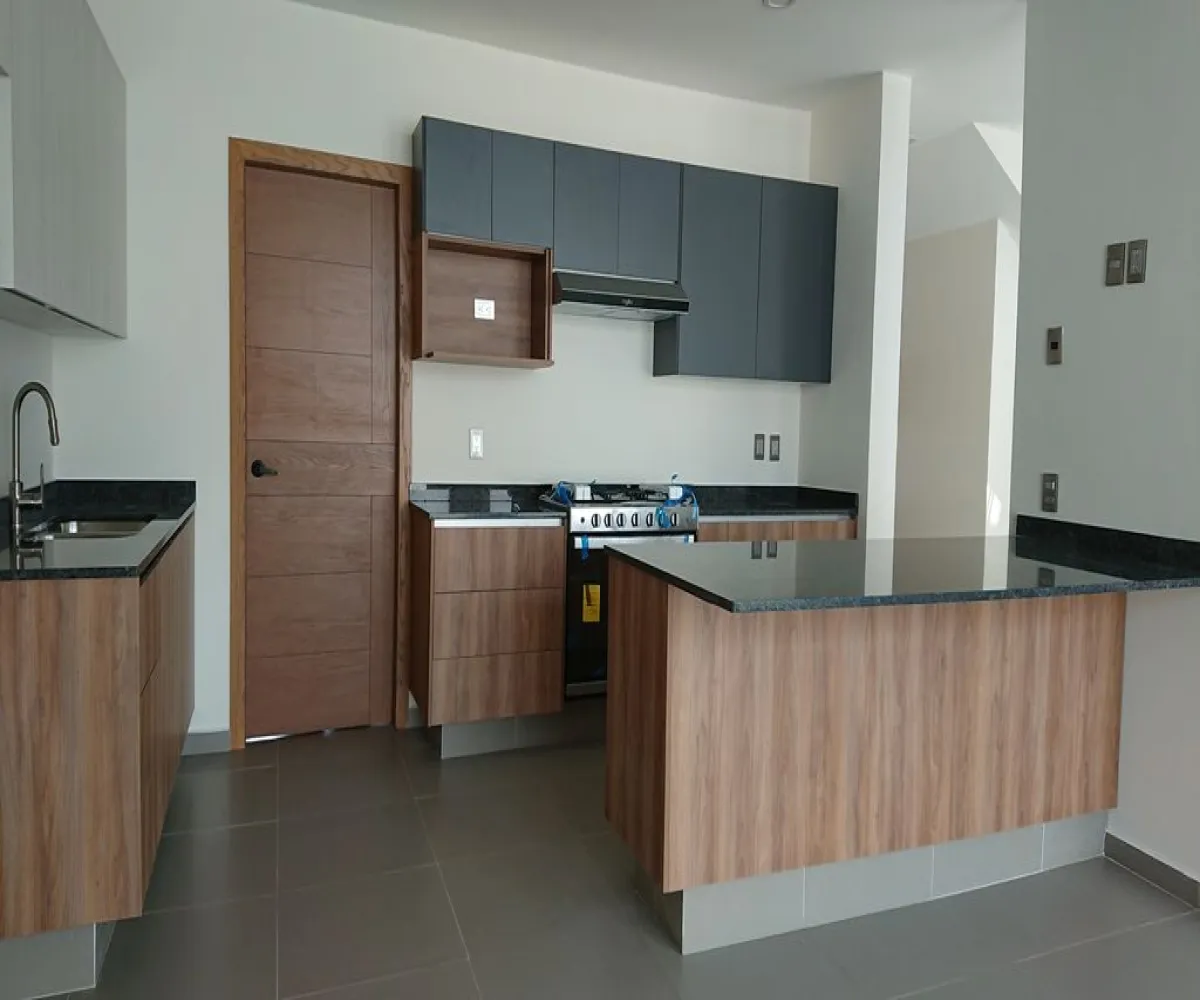 Casa En Venta,Casa Fuerte,Coto La Almena 35, Tlajomulco de Zúñiga, Jalisco 45645, 4 Habitaciones,3 Baños,Coto La Almena,2,pZbu9eP