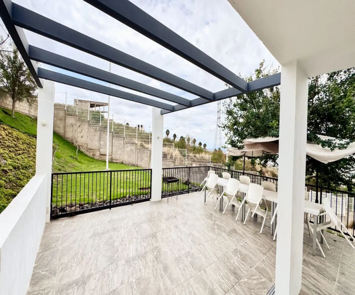 Casa En Venta,Pedregal del Bosque ,Prol. Manuel López Cotilla 681 70, San Pedro Tlaquepaque, Jalisco 45610, 2 Habitaciones,3 Baños,Prol. Manuel López Cotilla ,2,pfNhemU