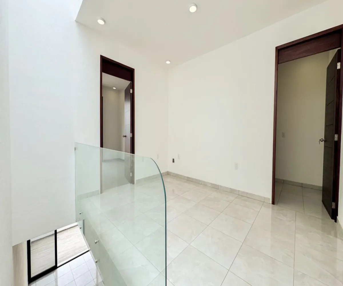 Casa En Venta,Pedregal del Bosque ,Prol. Manuel López Cotilla 681 70, San Pedro Tlaquepaque, Jalisco 45610, 2 Habitaciones,3 Baños,Prol. Manuel López Cotilla ,2,pfNhemU