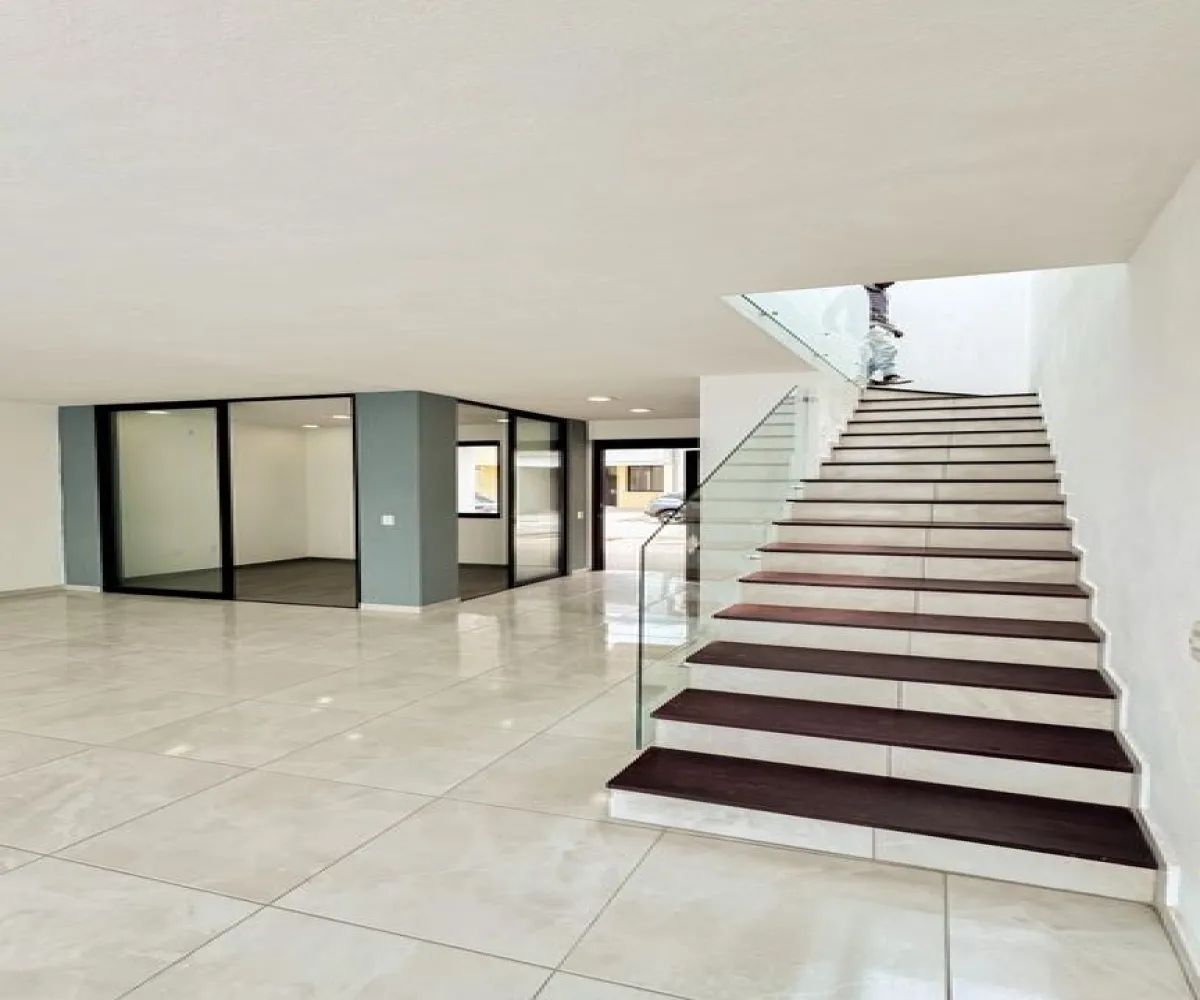 Casa En Venta,Pedregal del Bosque ,Prol. Manuel López Cotilla 681 70, San Pedro Tlaquepaque, Jalisco 45610, 2 Habitaciones,3 Baños,Prol. Manuel López Cotilla ,2,pfNhemU