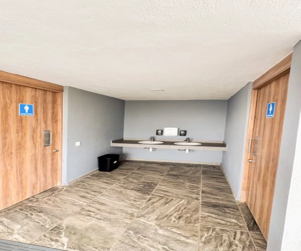 Casa En Venta,Pedregal del Bosque ,Prol. Manuel López Cotilla 681 70, San Pedro Tlaquepaque, Jalisco 45610, 2 Habitaciones,3 Baños,Prol. Manuel López Cotilla ,2,pfNhemU