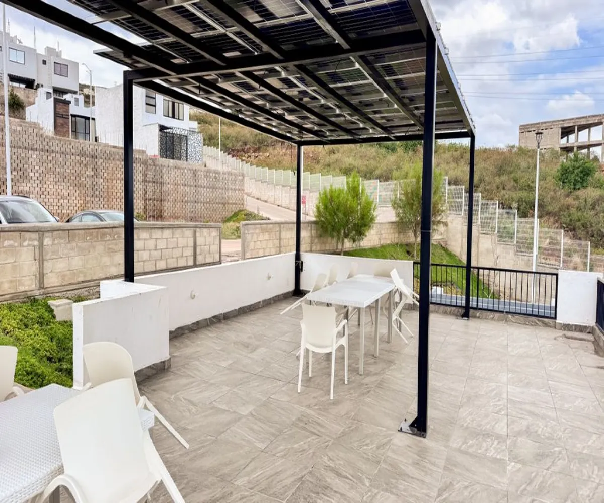 Casa En Venta,Pedregal del Bosque ,Prol. Manuel López Cotilla 681 70, San Pedro Tlaquepaque, Jalisco 45610, 2 Habitaciones,3 Baños,Prol. Manuel López Cotilla ,2,pfNhemU