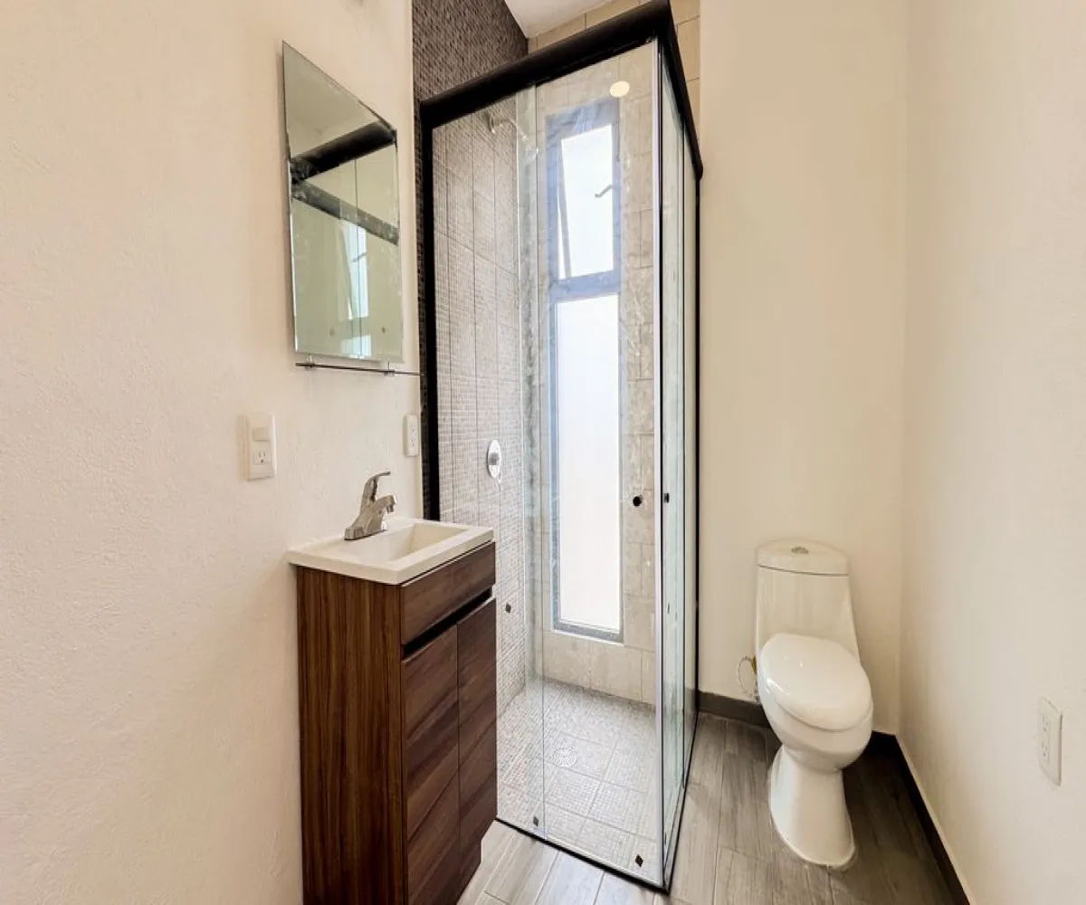 Casa En Venta,Pedregal del Bosque ,Prol. Manuel López Cotilla 681 70, San Pedro Tlaquepaque, Jalisco 45610, 2 Habitaciones,3 Baños,Prol. Manuel López Cotilla ,2,pfNhemU