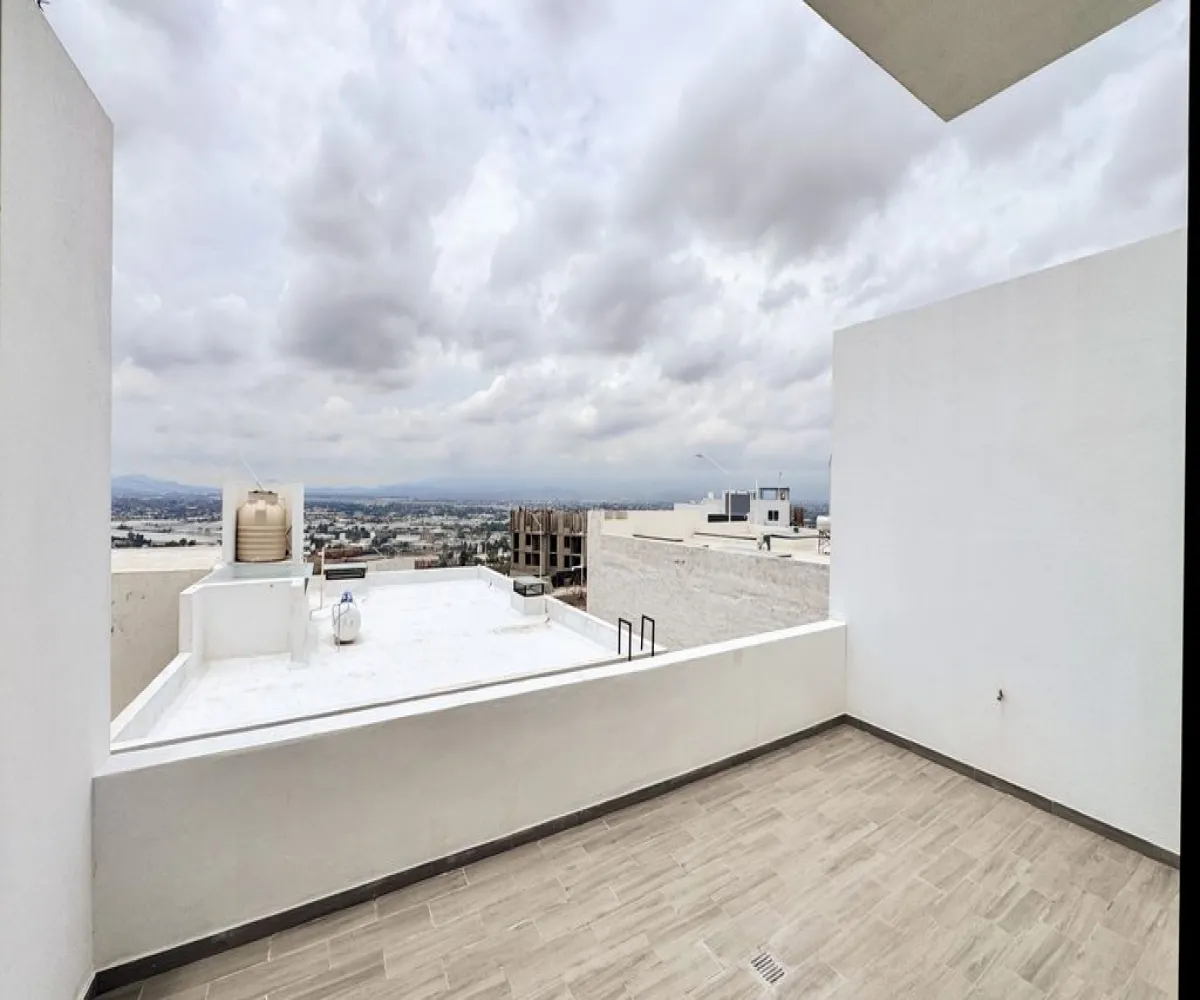 Casa En Venta,Pedregal del Bosque ,Prol. Manuel López Cotilla 681 70, San Pedro Tlaquepaque, Jalisco 45610, 2 Habitaciones,3 Baños,Prol. Manuel López Cotilla ,2,pfNhemU