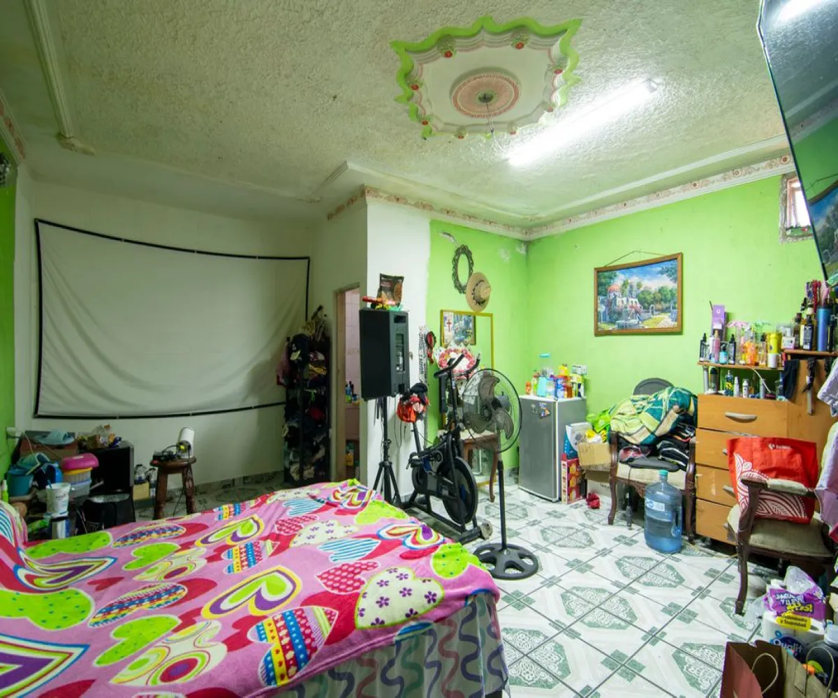 Casa En Venta,Balcones de Oblatos,Avenida Artesanos 1114, Guadalajara, Jalisco 44720, 5 Habitaciones,3 Baños,Avenida Artesanos,1,pAcqsF7