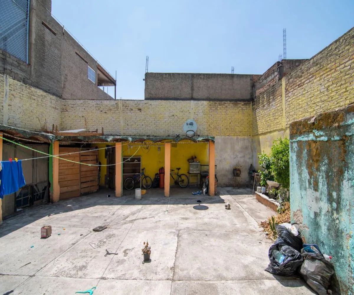 Casa En Venta,Balcones de Oblatos,Avenida Artesanos 1114, Guadalajara, Jalisco 44720, 5 Habitaciones,3 Baños,Avenida Artesanos,1,pAcqsF7